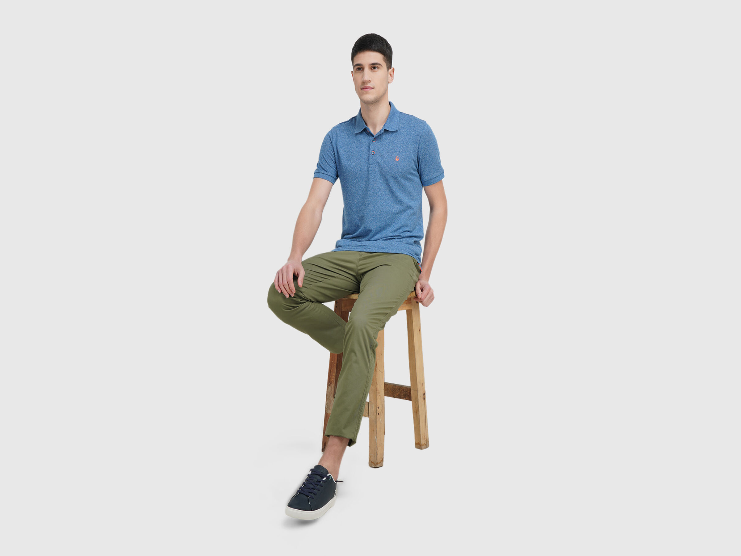 Slim fit twill trousers image number 4